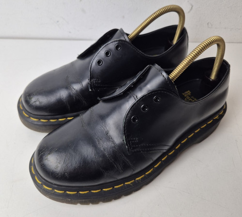 Martens doc shoes - dr, size